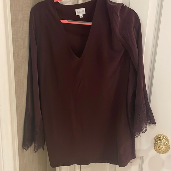 Purple long sleeve dress with lace statement arms - Picture 1 of 3